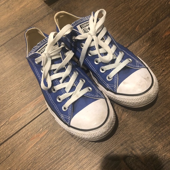 Blue converse - Picture 2 of 2